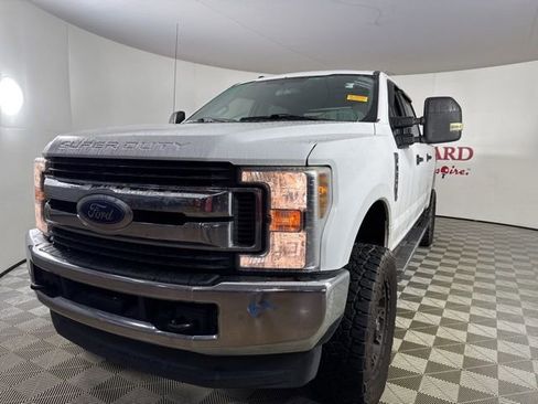 Used 2018 Ford F250 XLT image 4