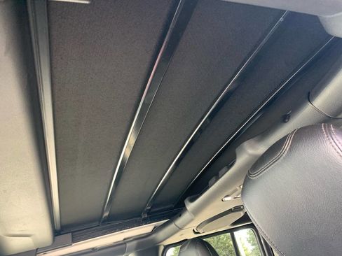 Used 2021 Jeep Wrangler Unlimited Rubicon w/ Uconnect 4C Nav & Sound Group image 3