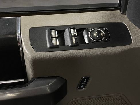 Used 2018 Ford F350 XLT w/ FX4 4x4 Off Road Package image 13