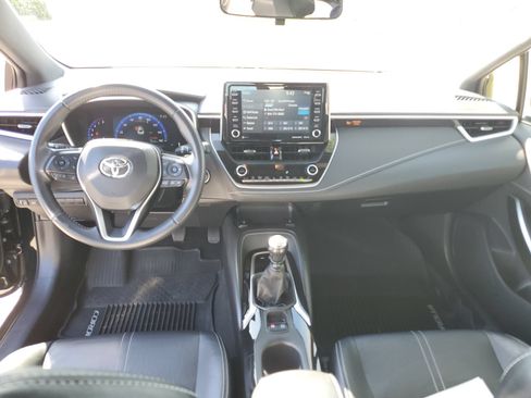 Used 2020 Toyota Corolla XSE FWD image 9