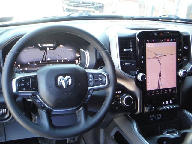 Used 2026 RAM 1500 Big Horn AWD/4WD image 3
