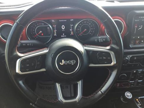 Used 2021 Jeep Gladiator Rubicon image 13