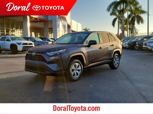 Used 2023 Toyota RAV4 LE image 1