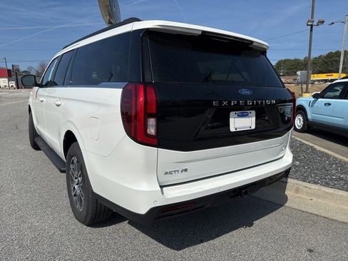 New 2026 Ford Expedition Max Active image 9