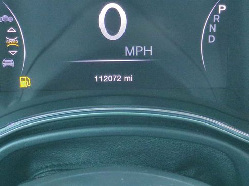 Used 2018 Jeep Grand Cherokee Altitude image 12