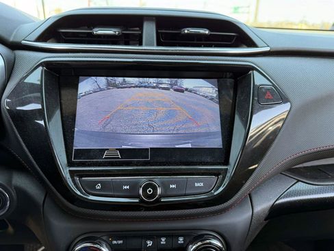 Used 2023 Chevrolet TrailBlazer RS w/ Convenience Package image 21