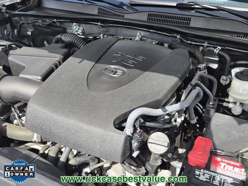 Used 2023 Toyota Tacoma SR AWD/4WD image 18