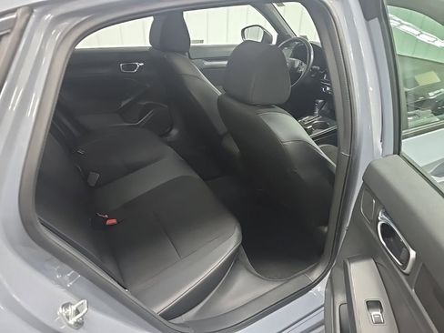 Used 2023 Honda Civic Sport image 17
