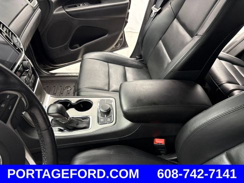 Used 2021 Jeep Grand Cherokee Limited w/ Luxury Group II AWD/4WD image 19