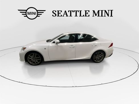 Used 2016 Lexus IS 200t w/ F Sport Package RWD image 6