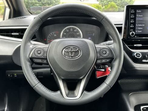 Used 2021 Toyota Corolla SE w/ Carpet Mat Package (TMS) FWD image 7