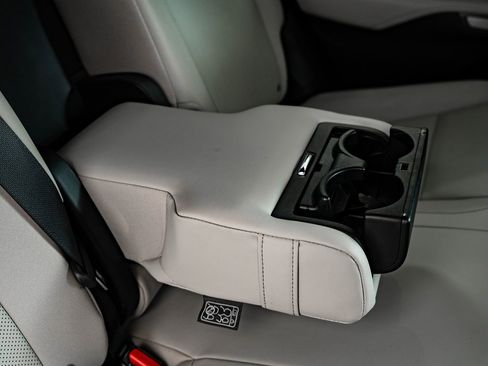 Certified 2023 Lexus RX 350h w/ Cold Area Package image 44