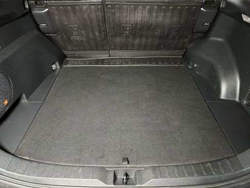 Used 2019 Toyota RAV4 Limited w/ Advanced Technology Package AWD/4WD image 23