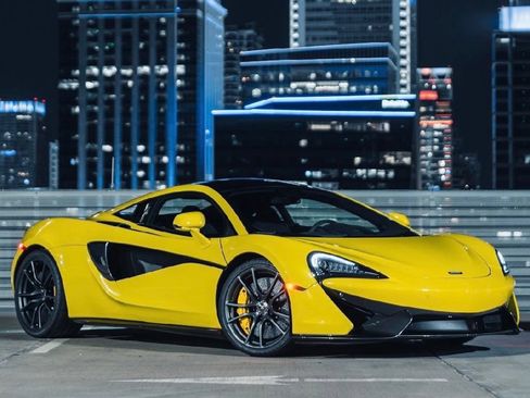 Used 2018 McLaren 570S Coupe RWD image 26