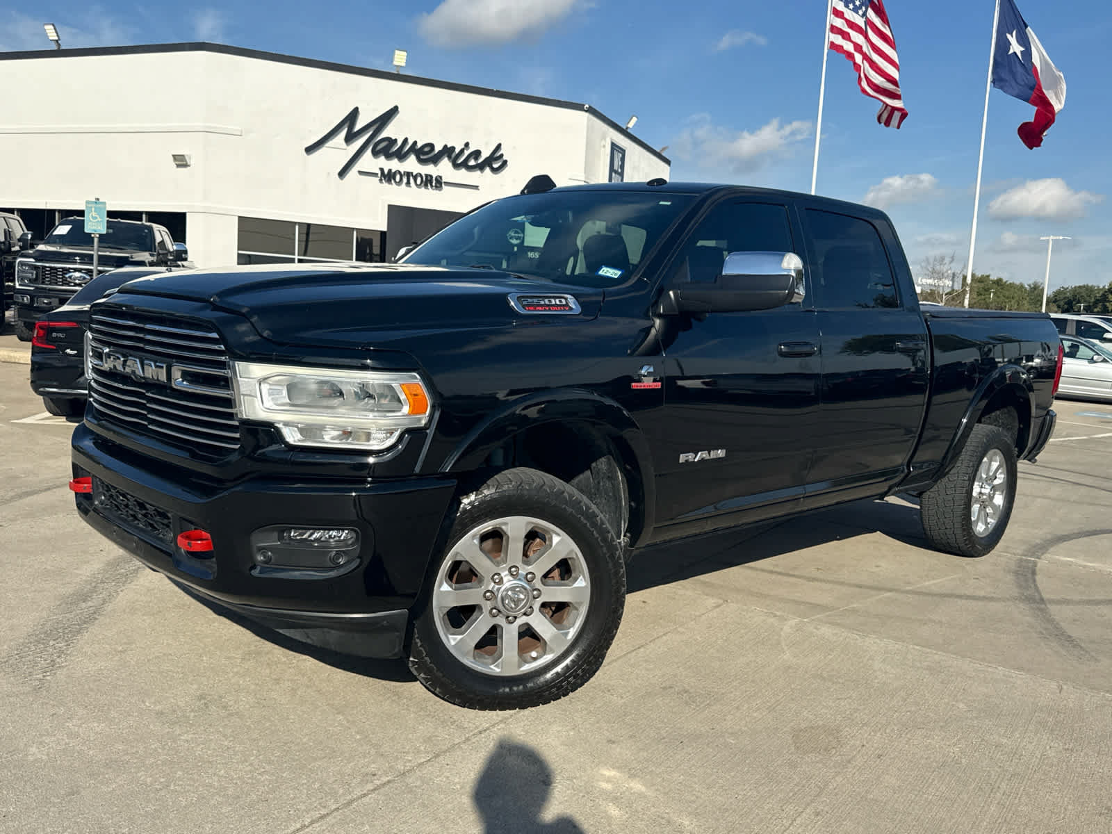 Used 2020 RAM 2500 Laramie AWD/4WD image 1