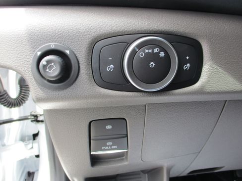 New 2025 Ford Transit 250 Low Roof AWD image 9
