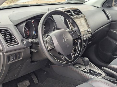 Used 2024 Mitsubishi Outlander Sport ES image 14