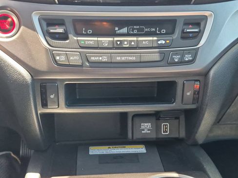 Used 2023 Honda Passport EX-L image 22