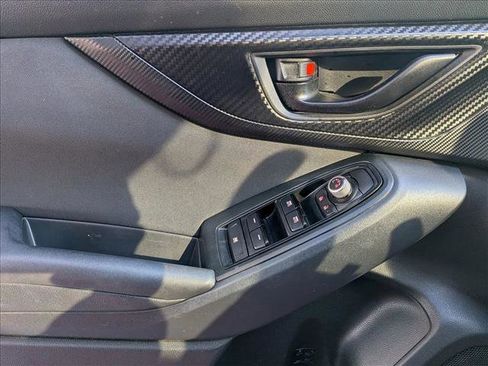 Used 2020 Subaru Crosstrek 2.0i Premium image 15