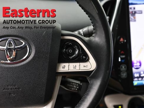 Used 2018 Toyota Prius Prime Advanced FWD image 15