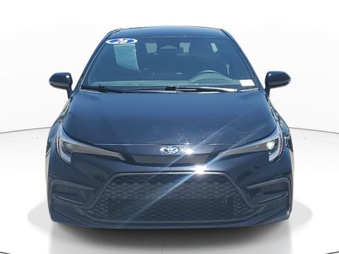Used 2026 Toyota Corolla SE FWD image 2