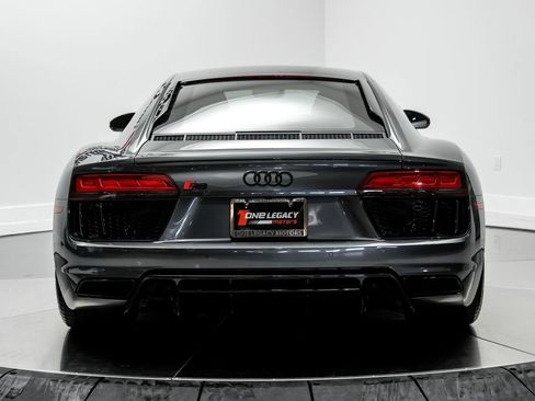 Used 2018 Audi R8 V10 AWD/4WD image 10
