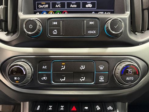 Used 2022 Chevrolet Colorado ZR2 w/ LPO, Power Package image 16