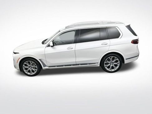 Used 2023 BMW X7 xDrive40i w/ Premium Package image 24