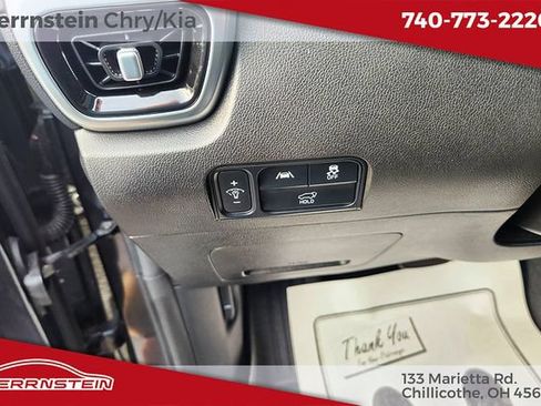 Used 2023 Kia Sorento SX AWD/4WD image 17