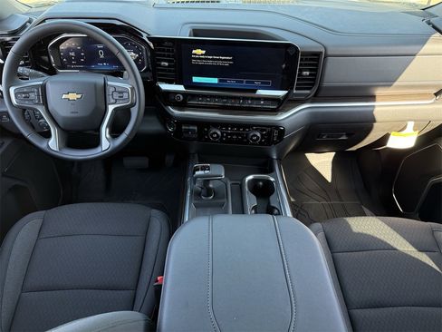 New 2026 Chevrolet Silverado 1500 LT w/ Texas Edition Plus image 9
