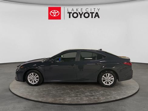 Used 2025 Toyota Camry LE FWD image 3