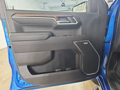 Certified 2023 Chevrolet Silverado 1500 LT Trail Boss w/ Convenience Package II image 32