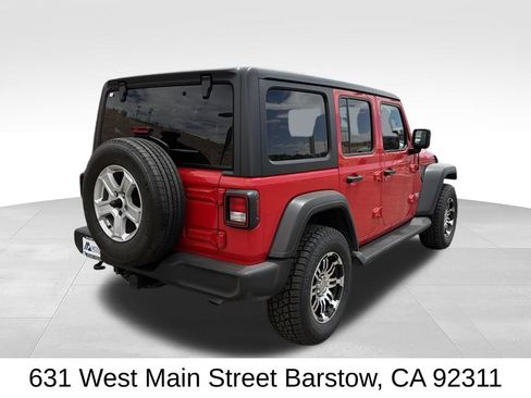 Used 2019 Jeep Wrangler Unlimited Sport S AWD/4WD image 4