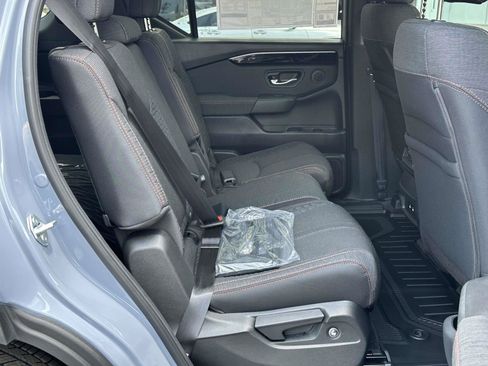 New 2026 Honda Pilot Sport image 7