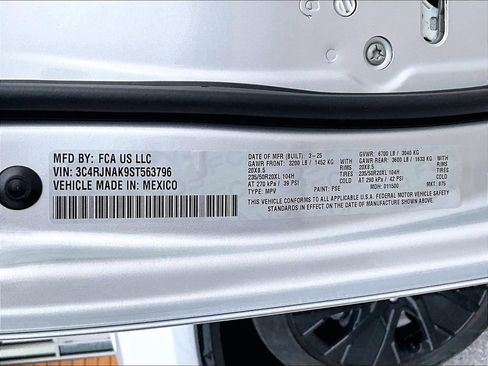 New 2025 Jeep Wagoneer S Limited AWD/4WD image 17