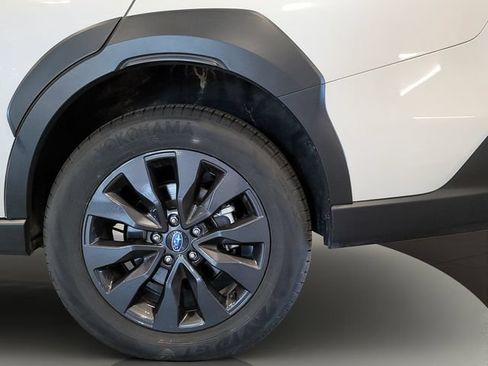 Used 2025 Subaru Outback Onyx Edition AWD/4WD image 33
