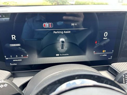 New 2026 Nissan Kicks SR AWD/4WD image 35