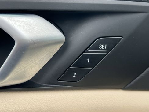 Used 2022 BMW X5 xDrive45e w/ Executive Package image 33