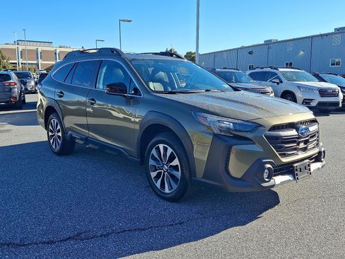 Certified 2023 Subaru Outback Limited image 3