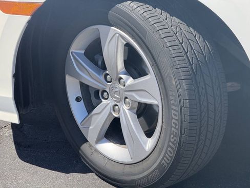 Used 2019 Honda Odyssey EX-L image 19