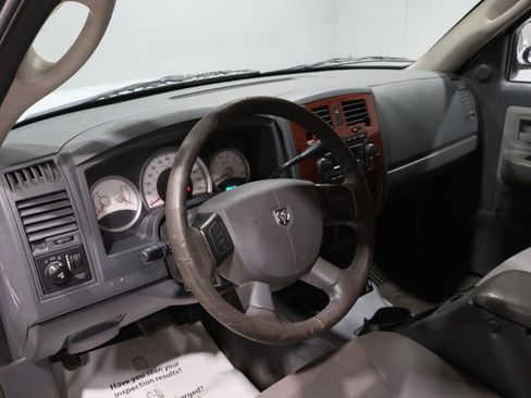 Used 2005 Dodge Dakota SLT image 14