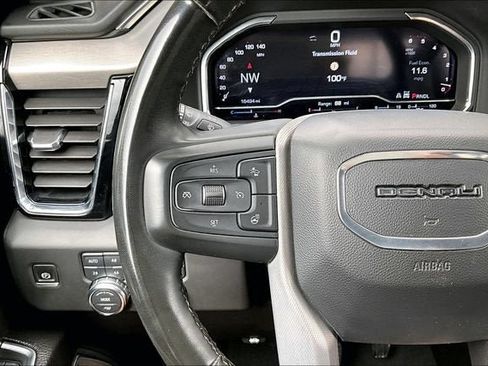 Certified 2025 GMC Sierra 3500 Denali w/ Denali Reserve Package AWD/4WD image 19