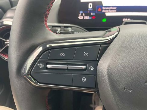 Used 2024 Chevrolet Equinox EV RS image 35