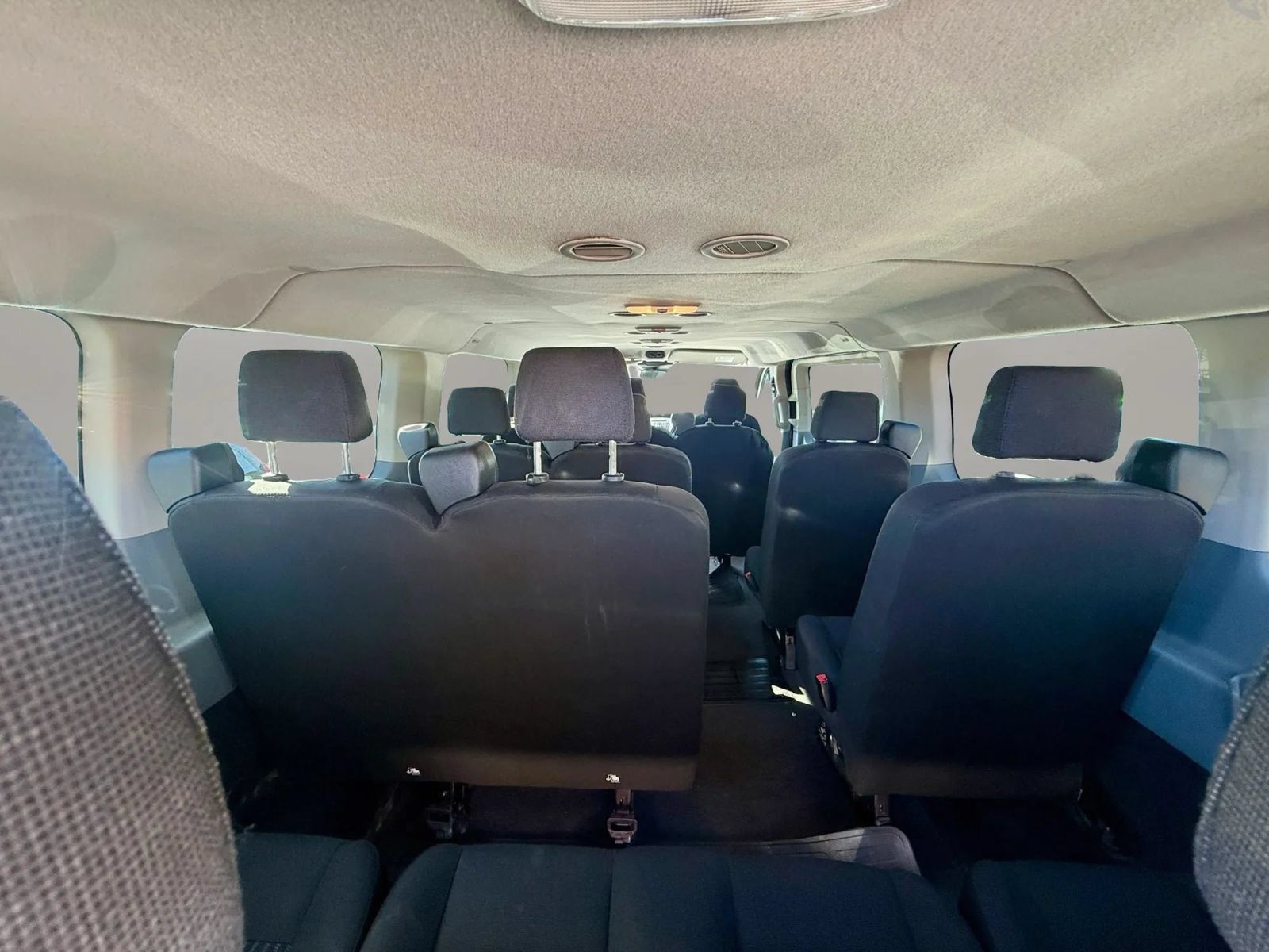 Used 2018 Ford Transit 350 XL RWD image 10
