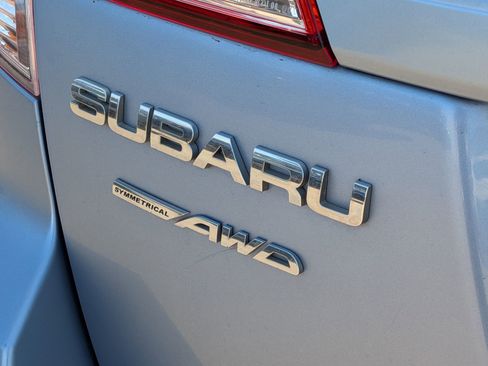 Used 2011 Subaru Outback 2.5i Limited image 32