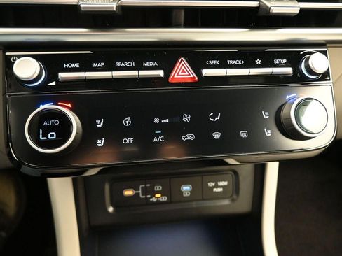 New 2026 Hyundai Tucson Limited image 24