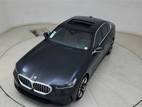 Used 2026 BMW 540i xDrive image 80