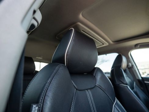 Certified 2018 Acura MDX w/ Advance & Entertainment image 19