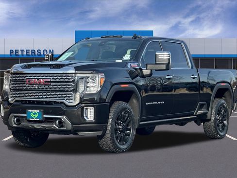 Certified 2023 GMC Sierra 3500 Denali w/ Denali Black Diamond Edition image 8