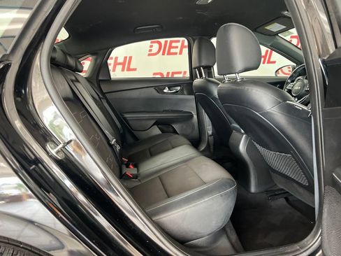 Used 2023 Kia Forte GT-Line w/ GT-Line Technology Package FWD image 10